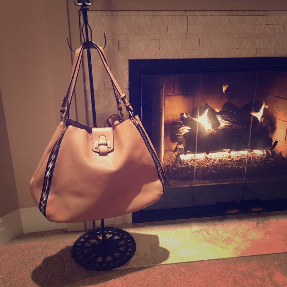 INZI vegan leather handbag